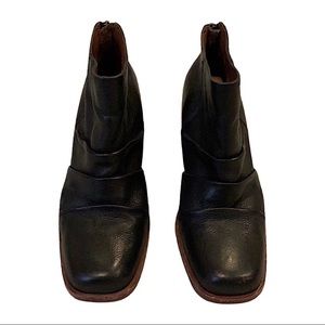 Kork Ease Kissel Boot Black Size:6.5